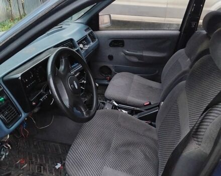 Синий Форд Сиерра, объемом двигателя 2 л и пробегом 250 тыс. км за 710 $, фото 2 на Automoto.ua