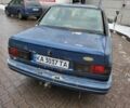 Синий Форд Сиерра, объемом двигателя 2 л и пробегом 300 тыс. км за 641 $, фото 3 на Automoto.ua