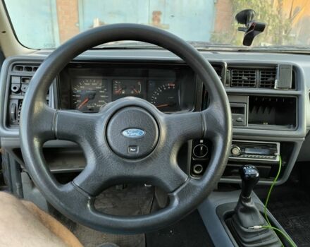 Синий Форд Сиерра, объемом двигателя 2 л и пробегом 24 тыс. км за 799 $, фото 2 на Automoto.ua