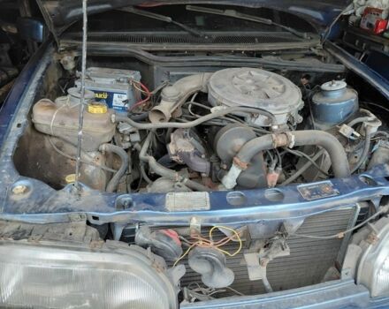 Синий Форд Сиерра, объемом двигателя 2 л и пробегом 300 тыс. км за 600 $, фото 10 на Automoto.ua