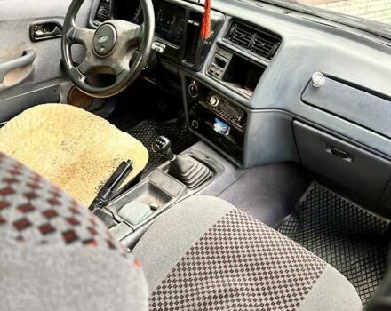 Синий Форд Сиерра, объемом двигателя 2 л и пробегом 172 тыс. км за 800 $, фото 15 на Automoto.ua