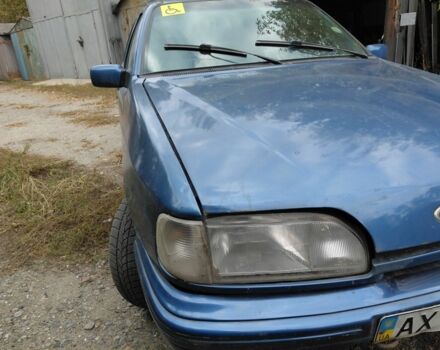 Синий Форд Сиерра, объемом двигателя 2 л и пробегом 300 тыс. км за 600 $, фото 4 на Automoto.ua