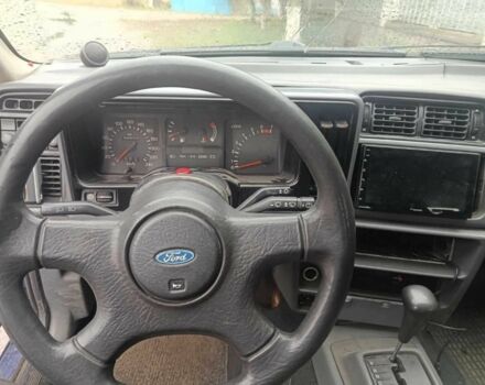 Синий Форд Сиерра, объемом двигателя 2 л и пробегом 390 тыс. км за 1339 $, фото 2 на Automoto.ua