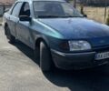 Синій Форд Сієрра, об'ємом двигуна 2 л та пробігом 300 тис. км за 723 $, фото 1 на Automoto.ua