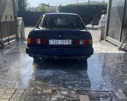 Синій Форд Сієрра, об'ємом двигуна 1.8 л та пробігом 3 тис. км за 500 $, фото 2 на Automoto.ua