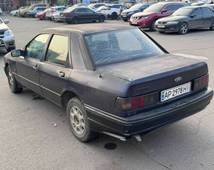 Синий Форд Сиерра, объемом двигателя 1.8 л и пробегом 250 тыс. км за 599 $, фото 5 на Automoto.ua