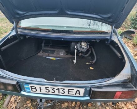 Синий Форд Сиерра, объемом двигателя 2 л и пробегом 200 тыс. км за 800 $, фото 4 на Automoto.ua