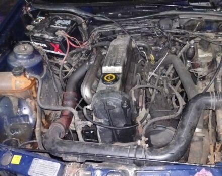 Синій Форд Сієрра, об'ємом двигуна 1.8 л та пробігом 100 тис. км за 654 $, фото 3 на Automoto.ua