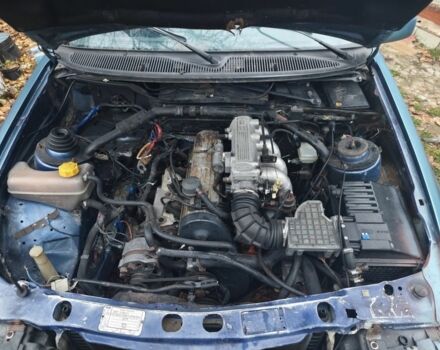 Синий Форд Сиерра, объемом двигателя 2 л и пробегом 200 тыс. км за 800 $, фото 3 на Automoto.ua