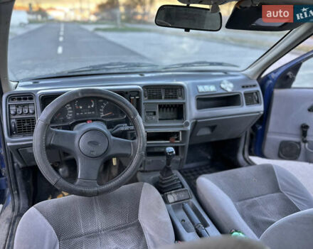Синій Форд Сієрра, об'ємом двигуна 1.6 л та пробігом 125 тис. км за 1450 $, фото 12 на Automoto.ua
