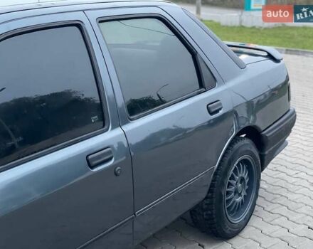 Синий Форд Сиерра, объемом двигателя 2 л и пробегом 400 тыс. км за 1350 $, фото 9 на Automoto.ua