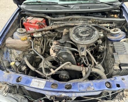 Синий Форд Сиерра, объемом двигателя 2 л и пробегом 100 тыс. км за 450 $, фото 5 на Automoto.ua