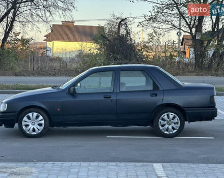 Синій Форд Сієрра, об'ємом двигуна 1.6 л та пробігом 125 тис. км за 1450 $, фото 4 на Automoto.ua