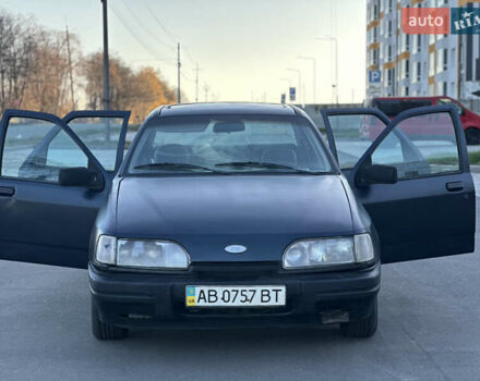 Синій Форд Сієрра, об'ємом двигуна 1.6 л та пробігом 125 тис. км за 1450 $, фото 9 на Automoto.ua