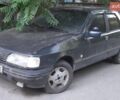 Синий Форд Сиерра, объемом двигателя 2 л и пробегом 200 тыс. км за 800 $, фото 1 на Automoto.ua