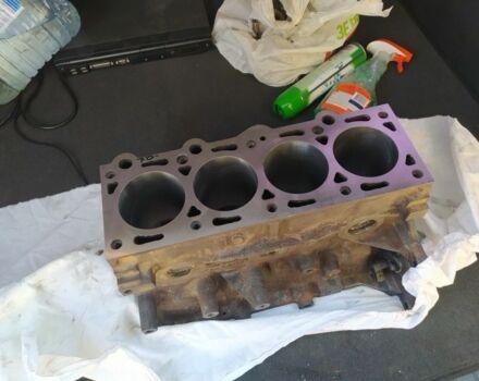 Синий Форд Сиерра, объемом двигателя 1.6 л и пробегом 61 тыс. км за 700 $, фото 16 на Automoto.ua