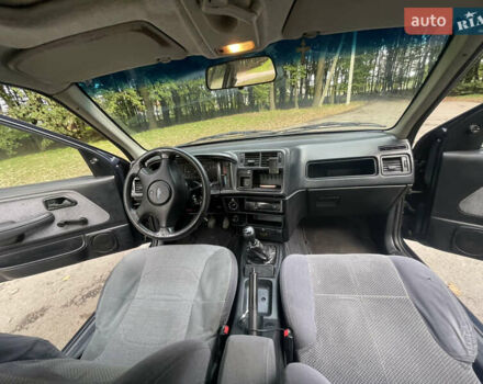 Синий Форд Сиерра, объемом двигателя 1.99 л и пробегом 71 тыс. км за 1300 $, фото 7 на Automoto.ua
