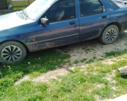 Синій Форд Сієрра, об'ємом двигуна 2 л та пробігом 100 тис. км за 1500 $, фото 1 на Automoto.ua