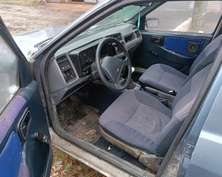 Синий Форд Сиерра, объемом двигателя 2 л и пробегом 150 тыс. км за 497 $, фото 5 на Automoto.ua