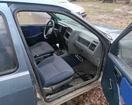 Синий Форд Сиерра, объемом двигателя 2 л и пробегом 150 тыс. км за 497 $, фото 4 на Automoto.ua