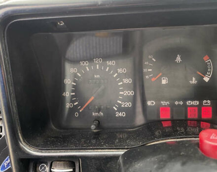 Синий Форд Сиерра, объемом двигателя 2 л и пробегом 300 тыс. км за 903 $, фото 7 на Automoto.ua