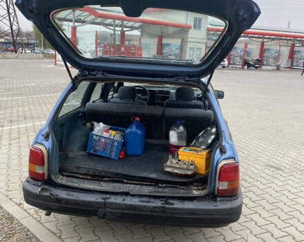 Синий Форд Сиерра, объемом двигателя 2 л и пробегом 300 тыс. км за 903 $, фото 2 на Automoto.ua