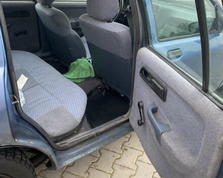 Синий Форд Сиерра, объемом двигателя 2 л и пробегом 300 тыс. км за 903 $, фото 3 на Automoto.ua