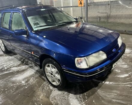 Синий Форд Сиерра, объемом двигателя 2 л и пробегом 300 тыс. км за 592 $, фото 1 на Automoto.ua