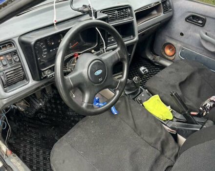 Синій Форд Сієрра, об'ємом двигуна 2 л та пробігом 100 тис. км за 700 $, фото 1 на Automoto.ua