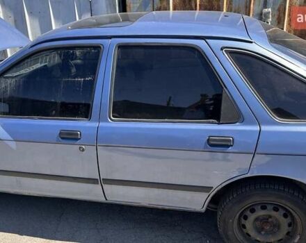 Синий Форд Сиерра, объемом двигателя 1.99 л и пробегом 350 тыс. км за 999 $, фото 14 на Automoto.ua