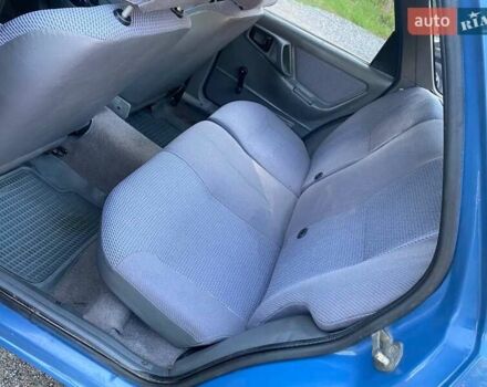 Синій Форд Сієрра, об'ємом двигуна 1.8 л та пробігом 190 тис. км за 1250 $, фото 9 на Automoto.ua
