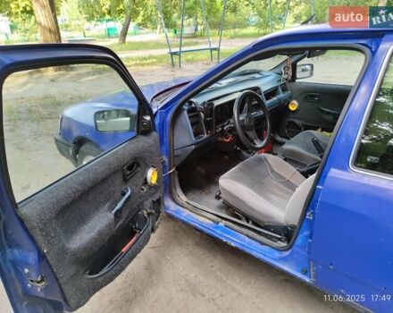 Синій Форд Сієрра, об'ємом двигуна 2 л та пробігом 1 тис. км за 650 $, фото 4 на Automoto.ua