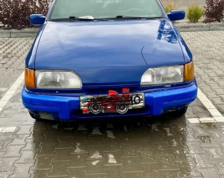 Синий Форд Сиерра, объемом двигателя 1.6 л и пробегом 30 тыс. км за 950 $, фото 6 на Automoto.ua