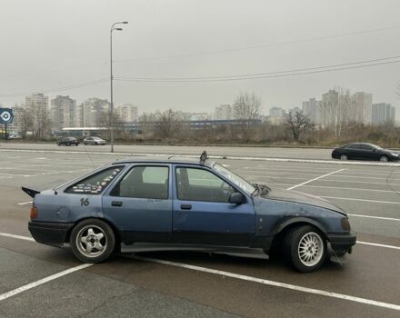 Синій Форд Сієрра, об'ємом двигуна 2 л та пробігом 104 тис. км за 1500 $, фото 4 на Automoto.ua