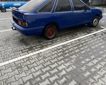 Синий Форд Сиерра, объемом двигателя 0 л и пробегом 30 тыс. км за 950 $, фото 2 на Automoto.ua