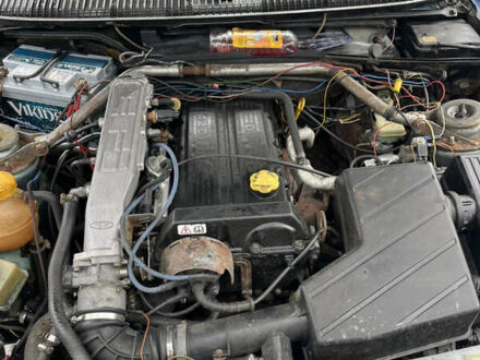 Синій Форд Сієрра, об'ємом двигуна 2 л та пробігом 100 тис. км за 700 $, фото 1 на Automoto.ua