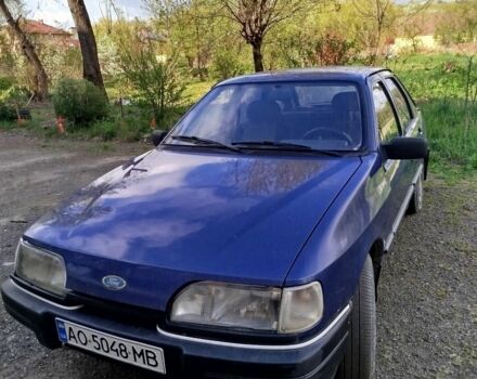 Синій Форд Сієрра, об'ємом двигуна 1.8 л та пробігом 300 тис. км за 650 $, фото 1 на Automoto.ua