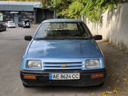 Форд Сиерра 1985 в Днепре (Днепропетровске) на Automoto.ua Синий Форд Сиерра, объемом двигателя 1.8 л и пробегом 500 тыс. км за 950 $, фото 1 на Automoto.ua