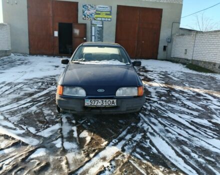 Синий Форд Сиерра, объемом двигателя 2 л и пробегом 200 тыс. км за 899 $, фото 1 на Automoto.ua