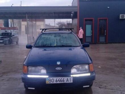 Форд Сиерра 1987 в Бережанах на Automoto.ua Синий Форд Сиерра, объемом двигателя 2 л и пробегом 200 тыс. км за 850 $, фото 1 на Automoto.ua