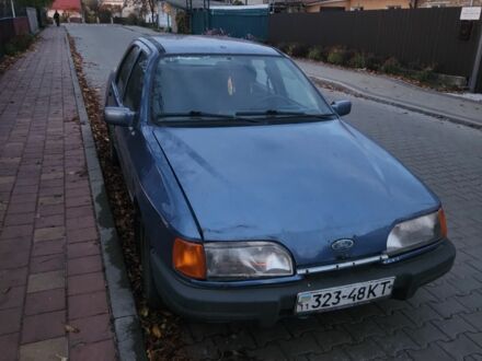 Синий Форд Сиерра, объемом двигателя 2 л и пробегом 250 тыс. км за 600 $, фото 1 на Automoto.ua