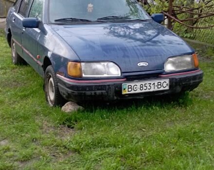 Синий Форд Сиерра, объемом двигателя 1.8 л и пробегом 1000 тыс. км за 473 $, фото 1 на Automoto.ua
