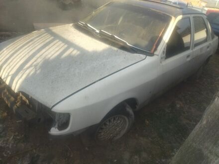 Синий Форд Сиерра, объемом двигателя 1 л и пробегом 666 тыс. км за 238 $, фото 1 на Automoto.ua