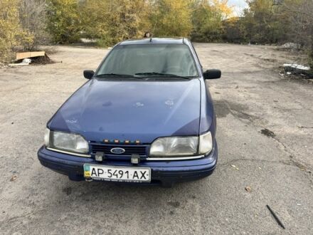 Синий Форд Сиерра, объемом двигателя 2 л и пробегом 100 тыс. км за 450 $, фото 1 на Automoto.ua