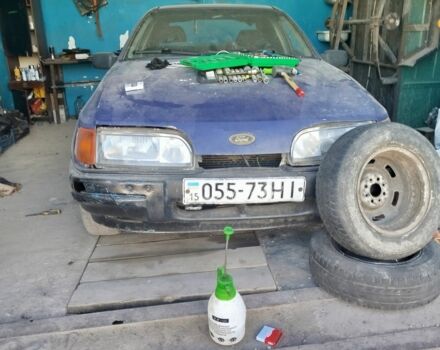 Синий Форд Сиерра, объемом двигателя 2 л и пробегом 4 тыс. км за 500 $, фото 1 на Automoto.ua