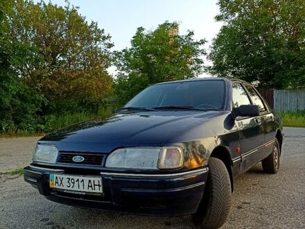 Форд Сиерра 1992 в Харькове на Automoto.ua Синий Форд Сиерра, объемом двигателя 2 л и пробегом 300 тыс. км за 1250 $, фото 1 на Automoto.ua