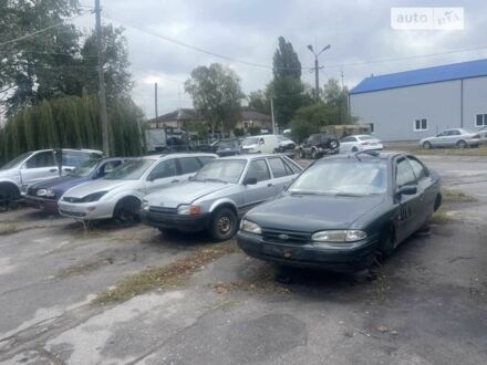 Форд Сиерра 1993 в Житомире на Automoto.ua Синий Форд Сиерра, объемом двигателя 2 л и пробегом 222 тыс. км за 300 $, фото 1 на Automoto.ua