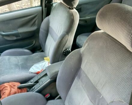 Зелений Форд Сієрра, об'ємом двигуна 1.6 л та пробігом 200 тис. км за 1799 $, фото 4 на Automoto.ua