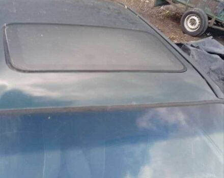 Форд Сієрра 1992 у Прилуках на Automoto.ua Зелений Форд Сієрра, об'ємом двигуна 2 л та пробігом 47 тис. км за 955 $, фото 6 на Automoto.ua