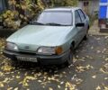 Форд Сиерра 1988 в Черкассах на Automoto.ua Зеленый Форд Сиерра, объемом двигателя 1.8 л и пробегом 200 тыс. км за 270 $, фото 1 на Automoto.ua